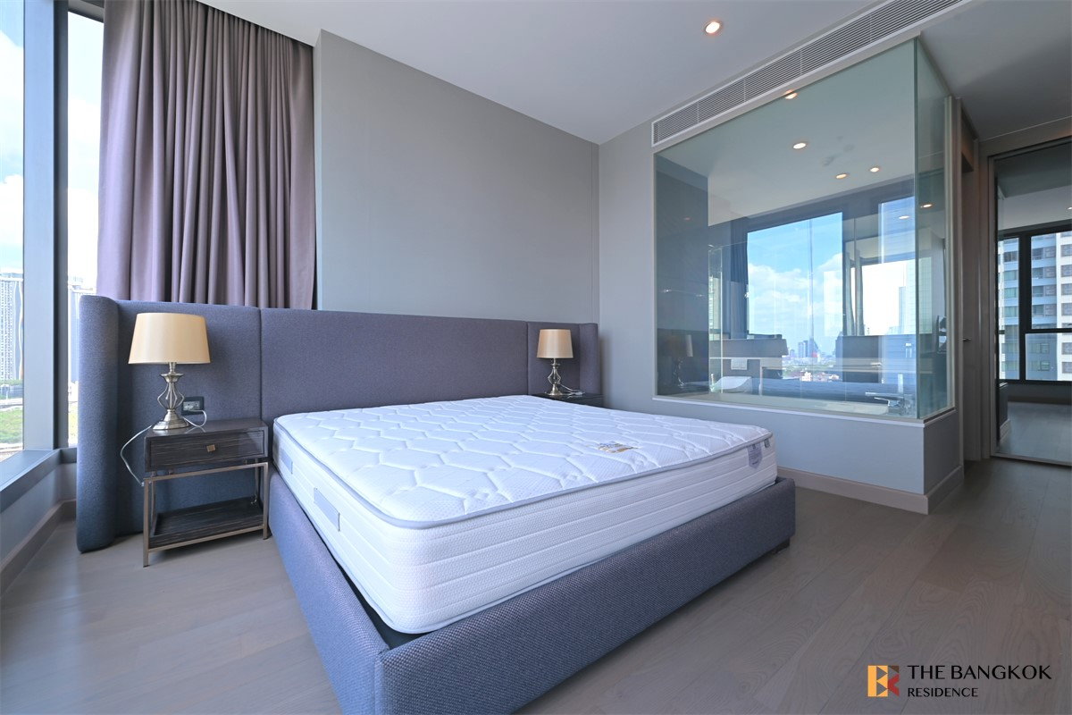 รูป ขายคอนโด Stuning Unit at Great Price ⚡️ The Esse at Singha Complex Near ARL Makkasan - รูปที่ 4/14
