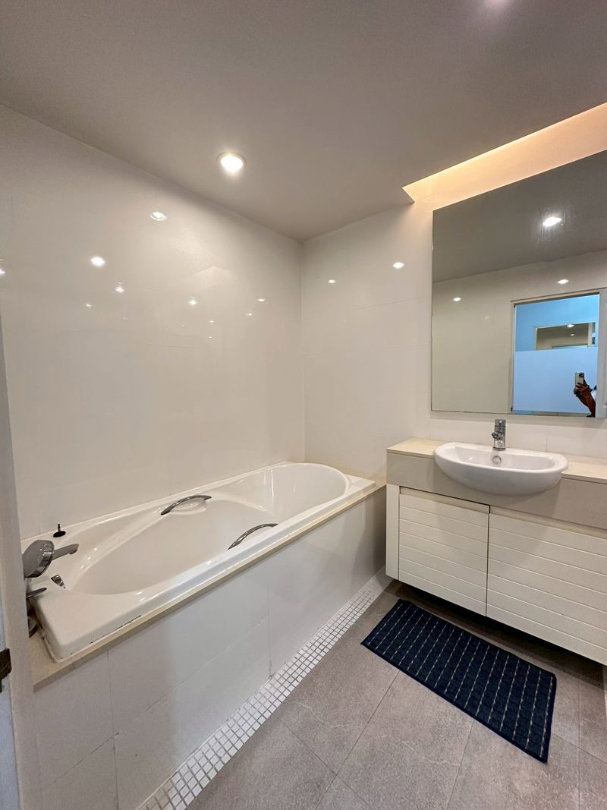 รูป 2 Beds for rent near BTS Phrom Phong. - รูปที่ 9/13