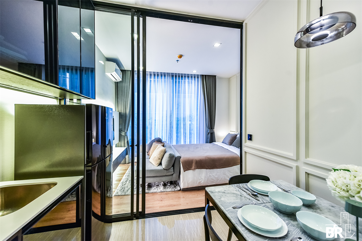 picture Noble Around Ari near BTS Ari Ready-to-move-in, Prime Location Condo - 3/10