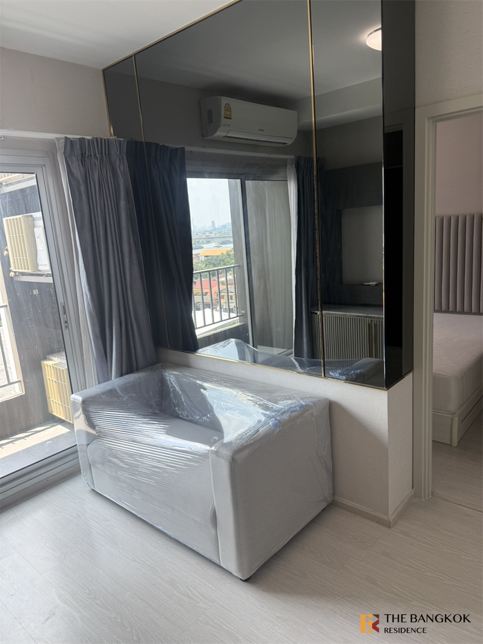 picture Chapter One Shine Bangpo Ready-to-move-in, Prime Location Condo - 4/10