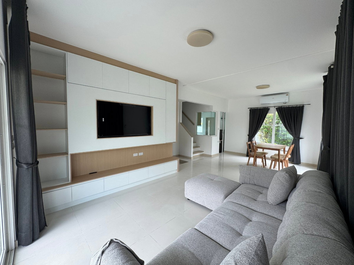 รูป บ้านให้เช่า  ที่ : วีวัลดี บางนา - รูปที่ 1/12