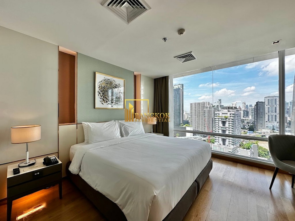 รูป Luxurious 3 Bedroom Duplex Serviced Apartment in Ekkamai - BR30046SA - รูปที่ 16/33