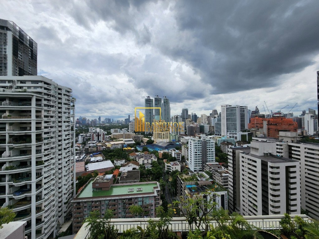 picture Baan Siri 24 | Impressive 4 Bed Duplex Penthouse in Popular Phrom Phong - BR9014CD - 28/52