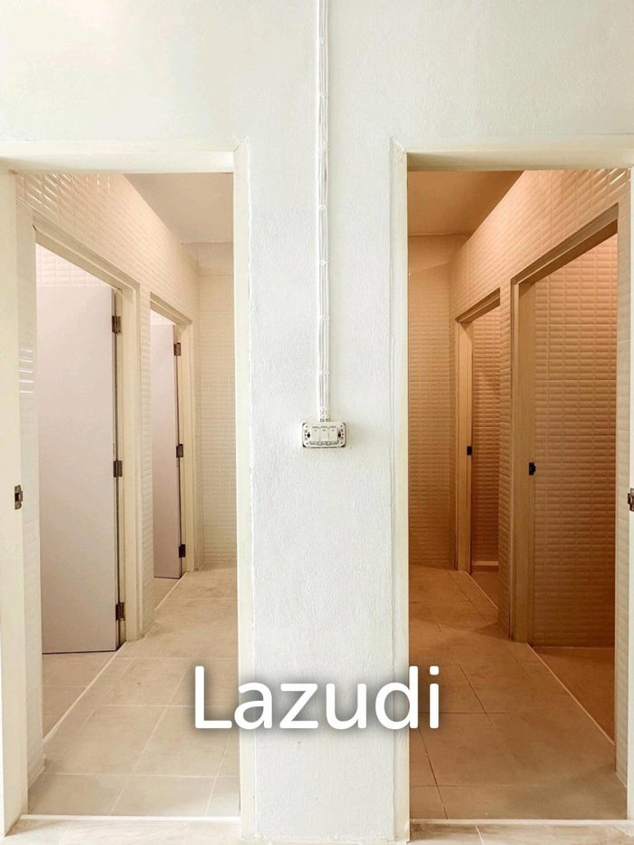 รูป 260 sqm modern townhouse in Wang Thonglang Bangkok - รูปที่ 11/25