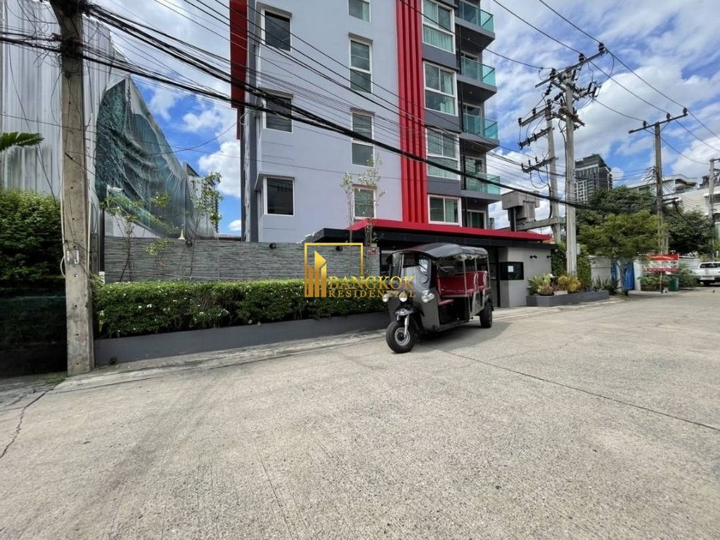 picture Renovated 3 Bedroom Apartment in Phrom Phong - BR0872AP - 32/32