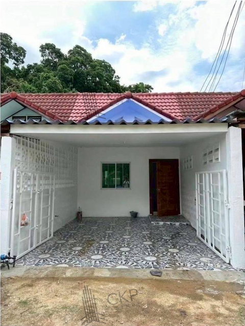 รูป ขาย ทาวน์เฮาส์ รีโนเวทใหม่พร้อมอยู่ เหมาะสำหรับเริ่มต้นชีวิตใหม่ในทำเลรังสิต–ธัญบุรี ใกล้ถนนรังสิต-นครนายก เพียง 2.6 กม. | รหัส 93354 - รูปที่ 1/10