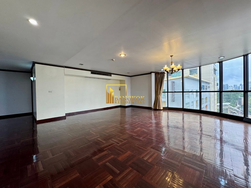 รูป City Lake Tower | Spacious 3 Bedroom Condo in Asoke Area - BR19001CD - รูปที่ 2/36