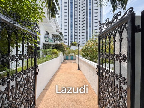 265 Sqm 4 Bed 4 Bath  Kiarti Thanee City Mansion