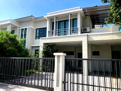บ้านเดี่ยว นนทบุรี : ขายบ้านเดี่ยว 2 ชั้น เนื้อที่ 163.6 ตร.ว. หลังมุม ในหมู่บ้านเพอร์เฟค มาสเตอร์พีซ เซ็นจูรี่