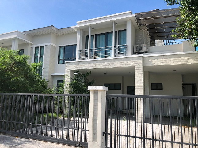 รูป ขายบ้านเดี่ยว 2 ชั้น เนื้อที่ 163.6 ตร.ว. หลังมุม ในหมู่บ้านเพอร์เฟค มาสเตอร์พีซ เซ็นจูรี่ - รูปที่ 1/9
