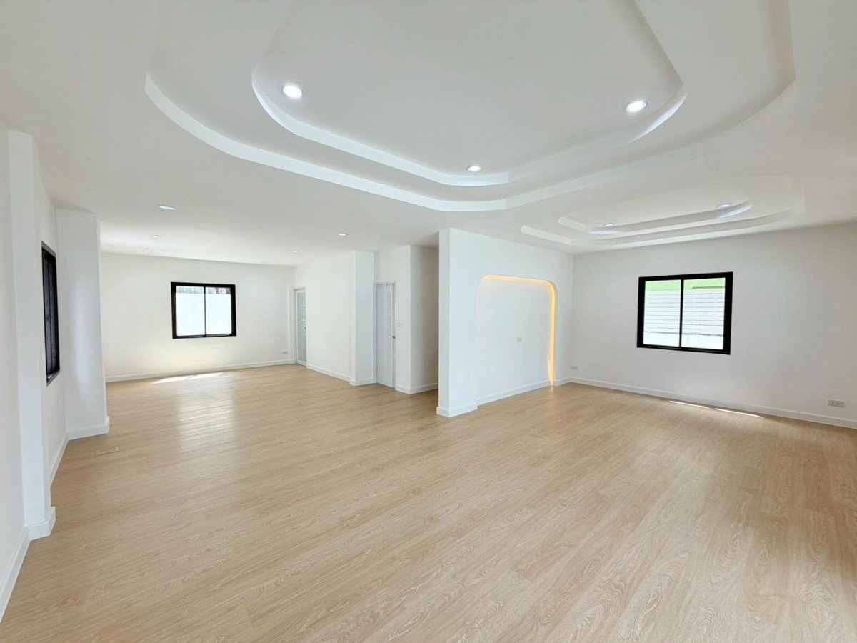 รูป 🏡 บ้านเดี่ยว 2 ชั้น รีโนเวทใหม่ พร้อมอยู่ โซนนวมินทร์ – รามอินทรา ✨🚗 จอดรถได้ 3-4 คัน 🌤️ บ้านหันทิศตะวันออก ☯️ ฮวงจุ้ยรับทรัพย์ตลอดปี🔮 - รูปที่ 11/28