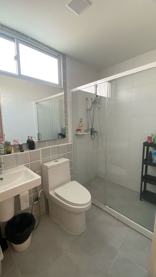 รูป 🏡✨ ให้เช่าทาวน์โฮมหลังมุม — Indy 2 บางนา–รามคำแหง 2 บ้านสวย พื้นที่กว้าง พร้อมสนามรอบบ้าน เหมาะสำหรับครอบครัวและสัตว์เลี้ยง - รูปที่ 9/14