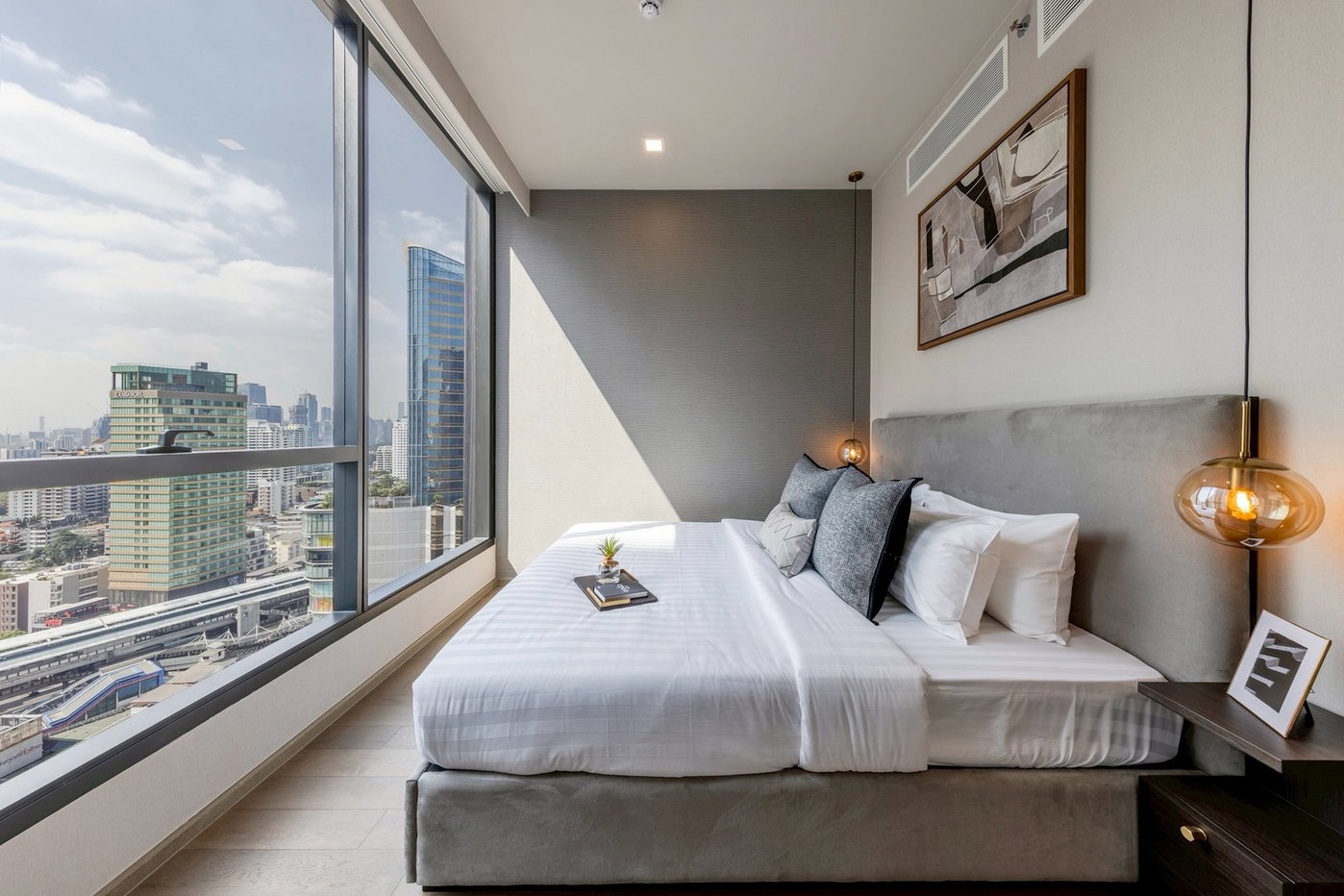 รูป LTHC15530 – Luxury Condo for Rent Asoke | High Floor City Lifestyle | Near BTS Asok | 80,000 THB - รูปที่ 5/5