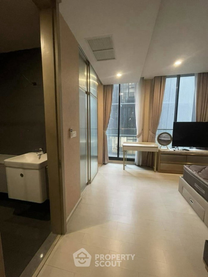 picture 2-BR Condo at Noble Ploenchit near BTS Phloen Chit (ID 2451866) - 4/15