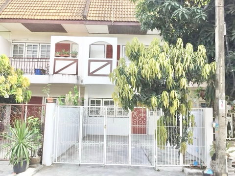 ขายทาว์นโฮม 2 ชั้น ซอยลาดพร้าว 87