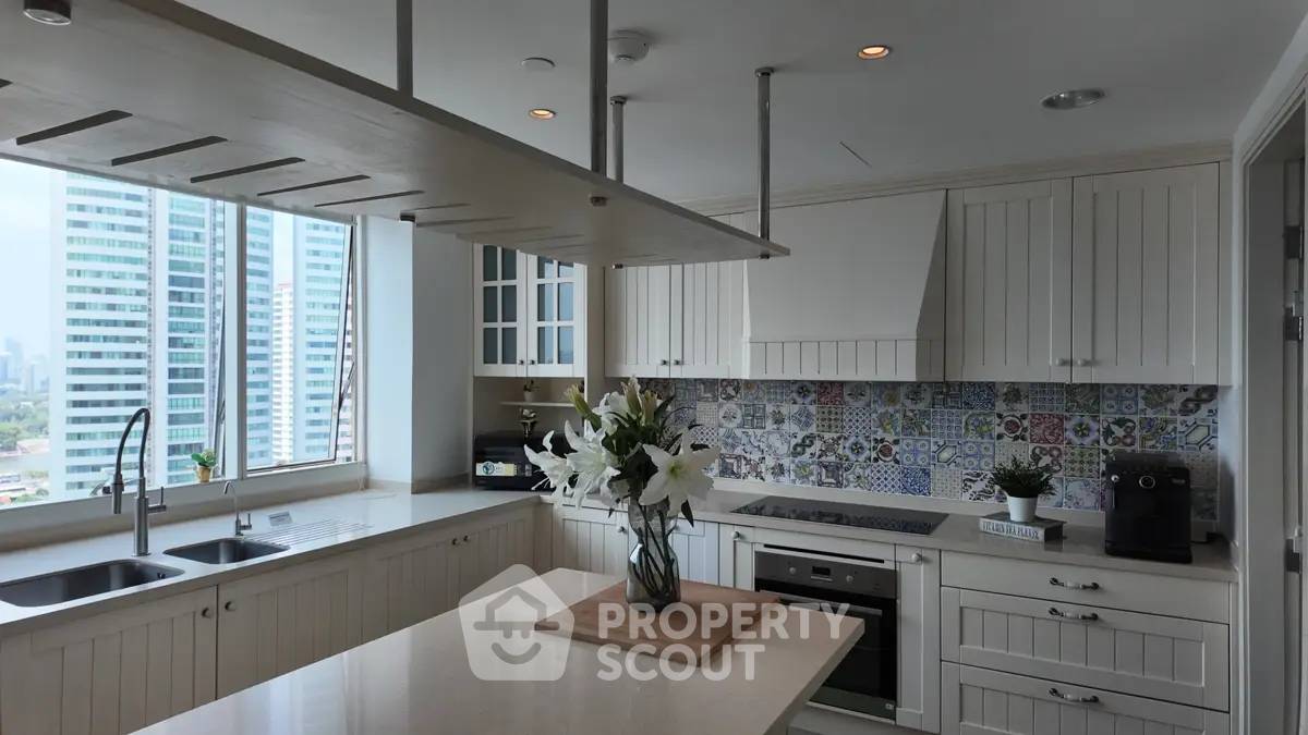 picture 4-BR Condo at Wilshire near BTS Phrom Phong (ID 2873686) - 11/28