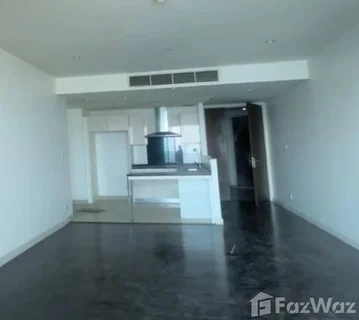 2 Bedroom Condo for sale at Watermark Chaophraya 6379540