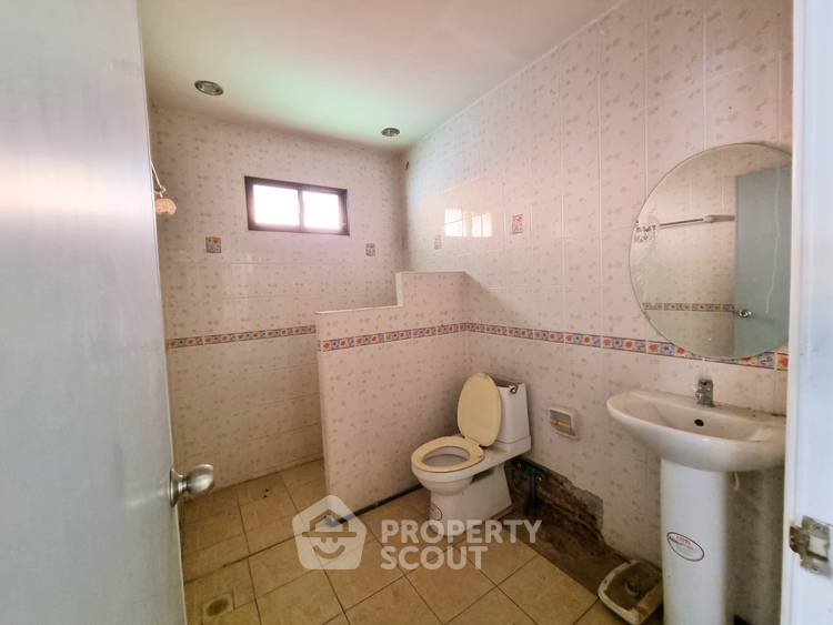 รูป บ้าน 4-ห้องนอน ใกล้ เมืองพัทยา (ID 2928243) - รูปที่ 13/16