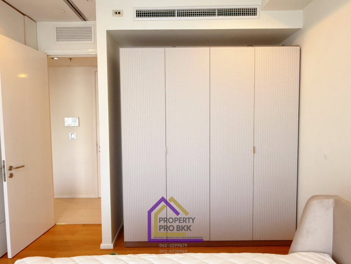 picture 🌟🌟 For Rent Circle Living Prototype (Circle 2): Bright & Spacious 1-Bedroom with Large Windows near MRT Phetchaburi - 9/23