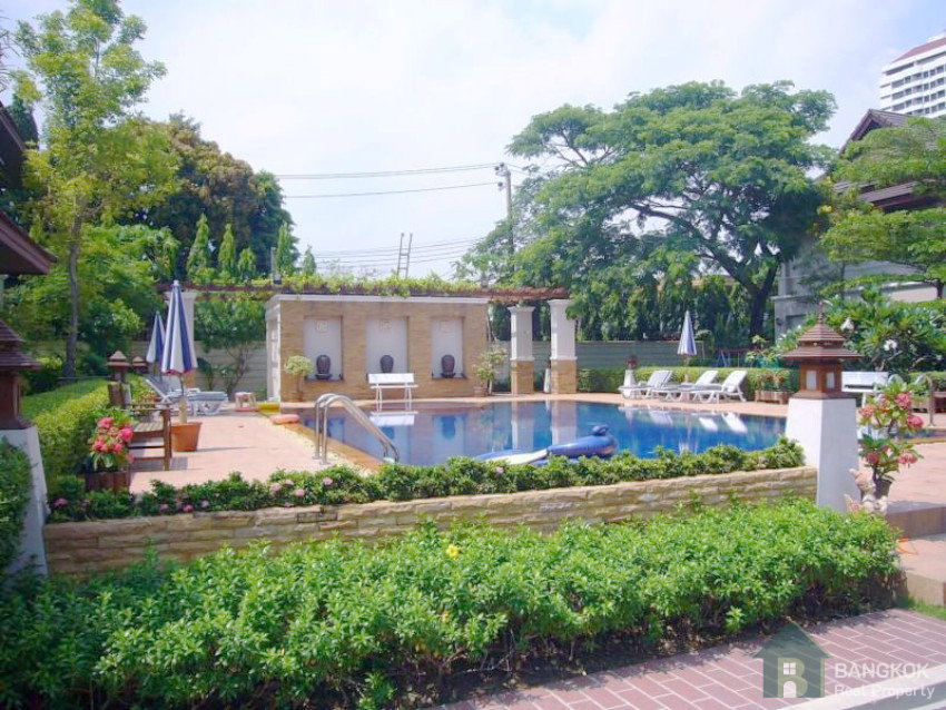 picture Thonglor | Spacious Detached 4 Bed 5 Bath House with Shared Pool - 8/9
