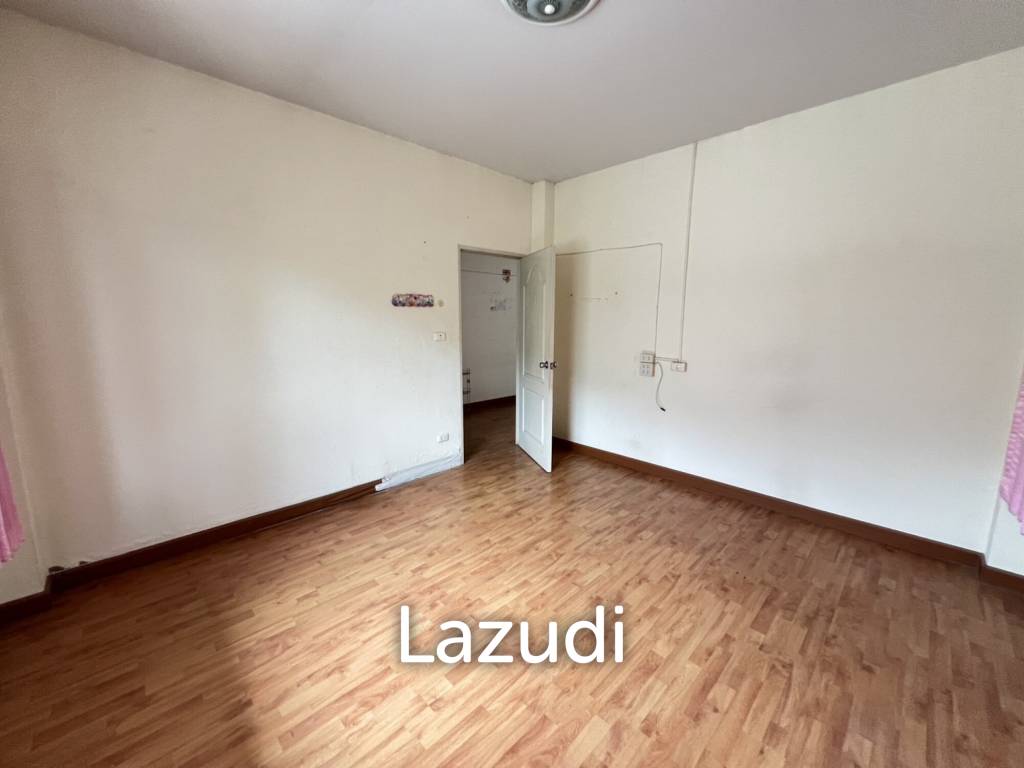 รูป ขายบ้าน 2 ชั้น 3 ห้องนอน ในโครงการสินธานี 8 ใกล้ตัวเมือง - รูปที่ 25/32