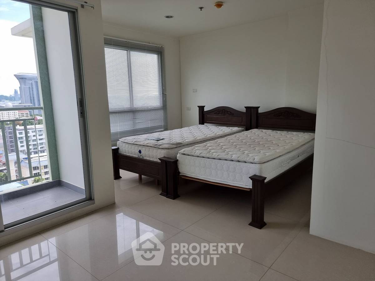 picture 2-BR Condo at Lumpini Ville Naklua - Wong Amat close to Naklua (ID 2152542) - 4/9