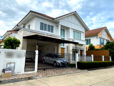 Houses for rent Nonthaburi : House for rent good local and enviroment