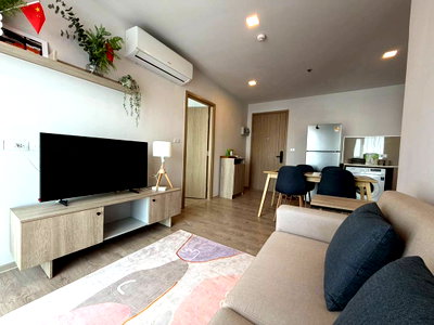 Condos for rent Muang Chiang Mai Chiang Mai : the base height condo for rent (2 bedroom)