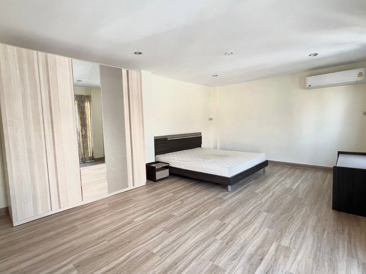 รูป WS7531 🏡✨ ให้เช่าบ้านเดี่ยว ใจกลางสาทร นราธิวาส 15 ใกล้ BTS ช่องนนทรี เพียง 110,000 บาท / เดือน - รูปที่ 10/12