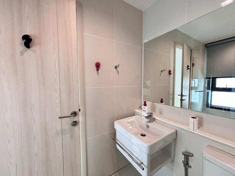 picture 💗✨ Life One Wireless Condo FOR RENT Ready to Move In ✨💗 - 9/12