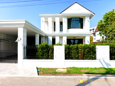 บ้านเดี่ยว ศาลหลักเมืองจังหวัดเชียงใหม่ : ขายบ้านเดี่ยวสองชั้น รีโนเวทใหม่   4 ห้องนอน 3 ห้องน้ำ  1 ห้องครัว  2 ที่จอดรถ   # C8MG100701