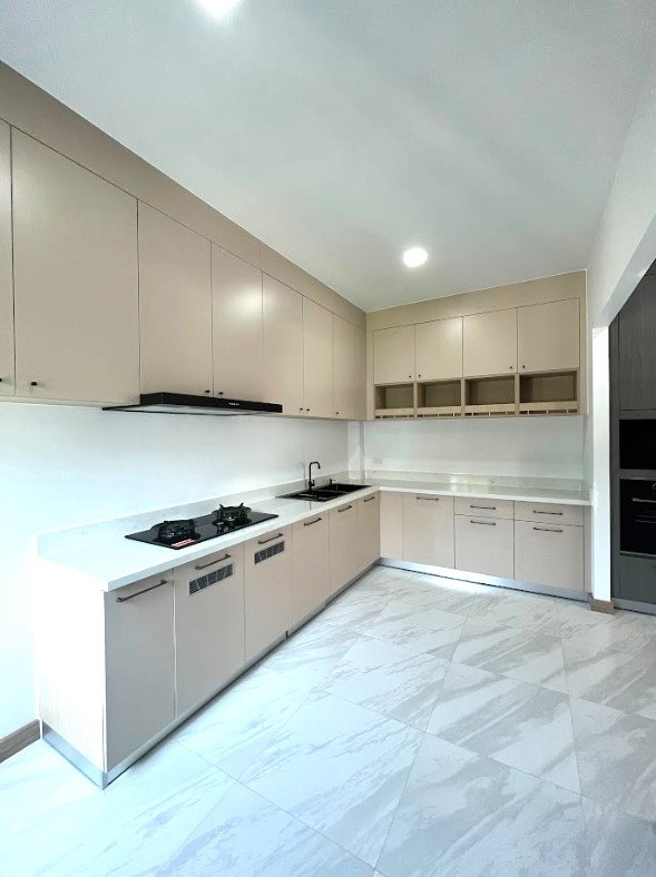 รูป ขาย Pool villa 2 ชั้น สไตร์โมเดิร์น 5 ห้องนอน 5 ห้องน้ำ 1 ห้องครัว 2 ที่จอดรถ#C7MG100916 - รูปที่ 10/33