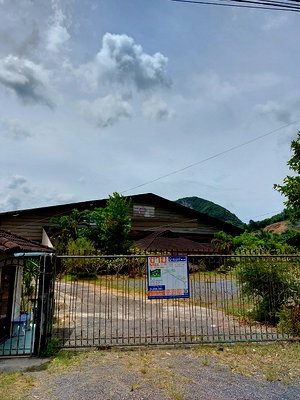 โรงงาน นครศรีธรรมราช : โรงงาน ติดถนนสายเอเชีย ตำบลทุ่งโพธิ์ อำเภอจุฬาภรณ์ จังหวัดนครศรีธรรมราช รหัสแฟ้ม 63-00311 หรือ 29109-0004