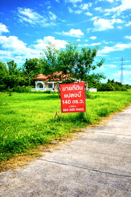 ที่ดิน เทศบาลตำบลหางดง : ที่ดินถมแล้วใกล้อำเภอหางดง ไฟฟ้าประปาพร้อมใช้