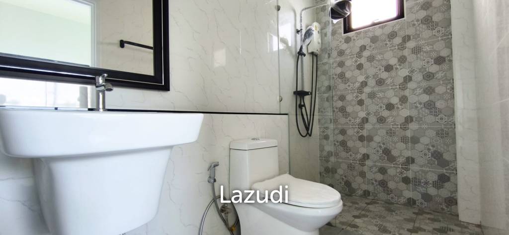 picture Charming Modern House for Sale Bang Saray, Sattahip - 17/21