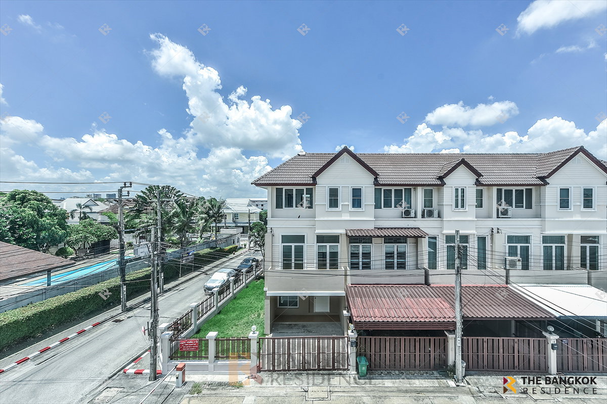 รูป 🌟ขายทาวน์โฮม 3 ชั้น Simantra Village ลาดพร้าว 71 เฟอร์นิเจอร์ครบ พร้อมครัวดีไซน์สวย ใกล้ MRT โชคชัย 4 (สายสีเหลือง) - รูปที่ 3/14