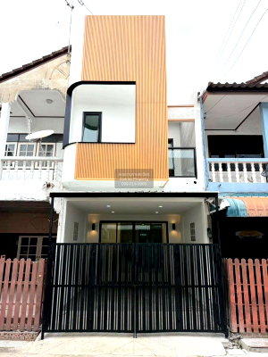ทาวน์โฮม กรุงเทพมหานคร : ขายทาวน์เฮ้าส์/ทาวน์โฮม  บ้านพิพรพงษ์ 2,3,4 รีโนเวทใหม่ สนามบิน เขต ดอนเมือง กรุงเทพ CX-156148 ✅ ทักไลน์ @connexproperty ตอบทันที ทีมงานมืออาชีพ ✅