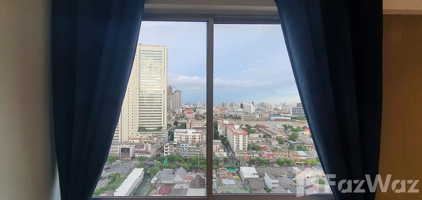 picture Sathorn Bridge Tower 6379506 - 5/24