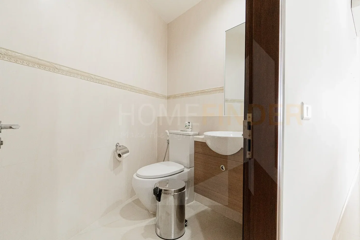 picture The Lakes 3 bedrooms, for rent - 5/14
