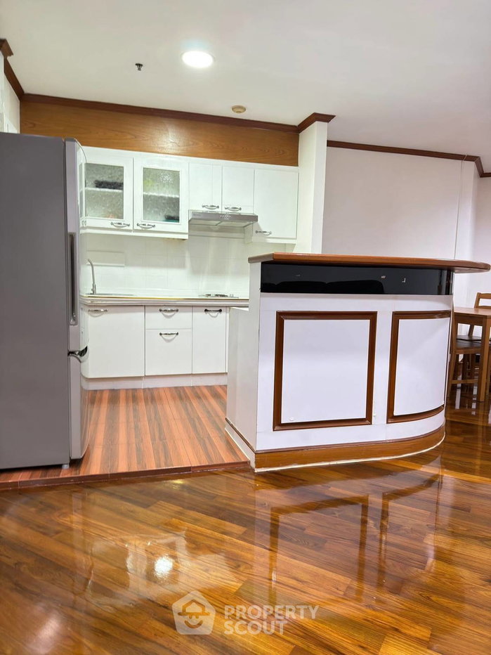 picture Pet-Friendly 2-BR 95 Sqm On 16th Floor, Wittayu Complex, BTS Phloen Chit (ID 2933019) - 5/20