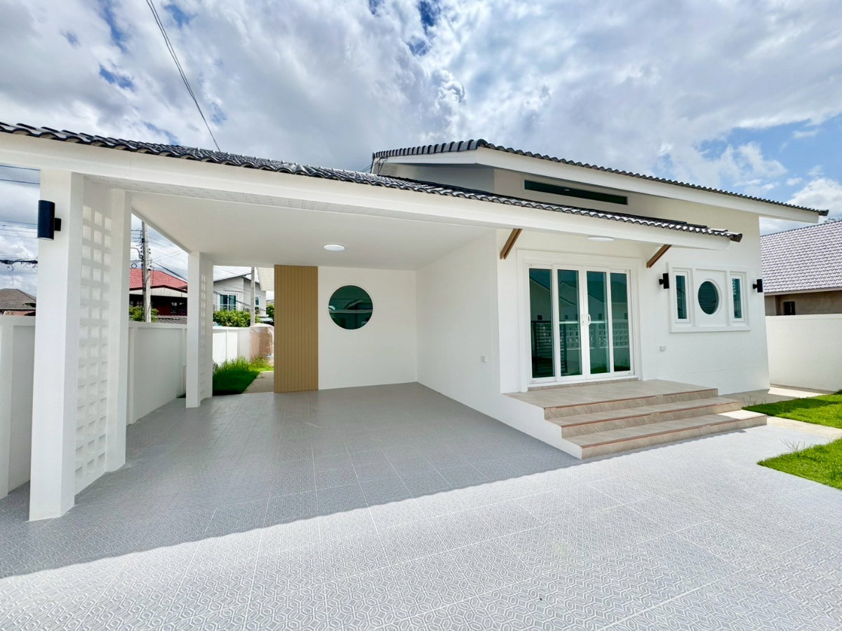 รูป ขายบ้านนอกโครงการที่ดินจัดสรรทำเลเด่นใกล้เมืองศูนย์การค้ากาดฝรั่ง ห้าง Big C โรงเรียนนานาชาติ และเข้าเมืองสะดวก #C7MG100873 - รูปที่ 2/13