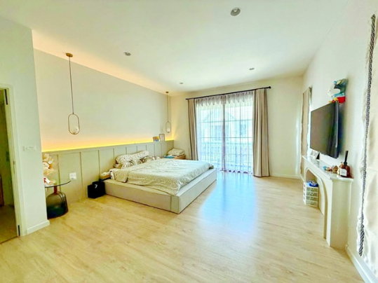 รูป บ้านเดี่ยวสไตล์โมเดิร์น 4 นอน ราชพฤกษ์-345 โรบินสันไลฟ์สไตล์ ราชพฤกษ์ 1.05กม. 4 น้ำ รพ.ปากเกร็ด 2 1.2 กม. 54 ตร.ว.200 ตร.ม. 5 แอร์ - รูปที่ 5/8