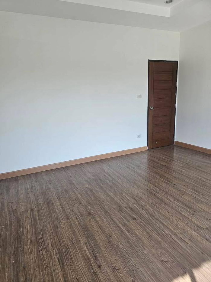 รูป ขายบ้านเดี่ยว 2 ชั้นบ้านในโครงการ พร้อมระบบรักษาความปลอดภัย  24  ชั่วโมง      #CSP100906 - รูปที่ 5/9