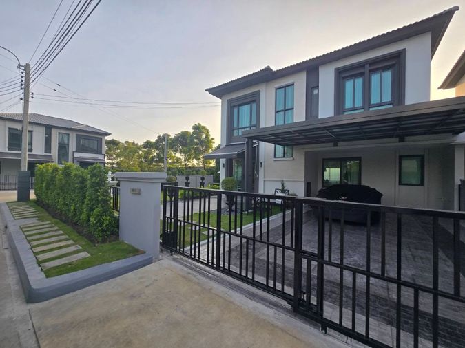 ให้เช่าบ้าน แกรด์พลีโน่ สุขุมวิท-บางนา ใกล้ห้างเมกะ บางนา