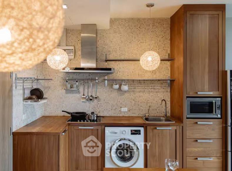 รูป คอนโด 2-ห้องนอน ที่ โนเบิล รีวิล เอกมัย ใกล้ BTS เอกมัย (ID 2839756) - รูปที่ 3/6
