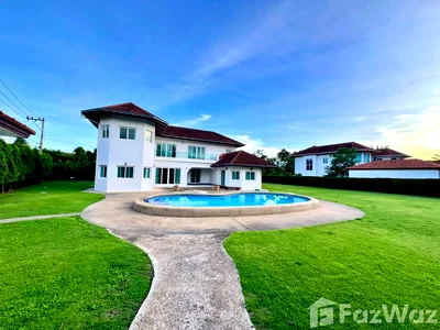 Houses for rent Frost Magical Ice of Siam : 6 Bedroom Villa for rent at St.James Park 6288945