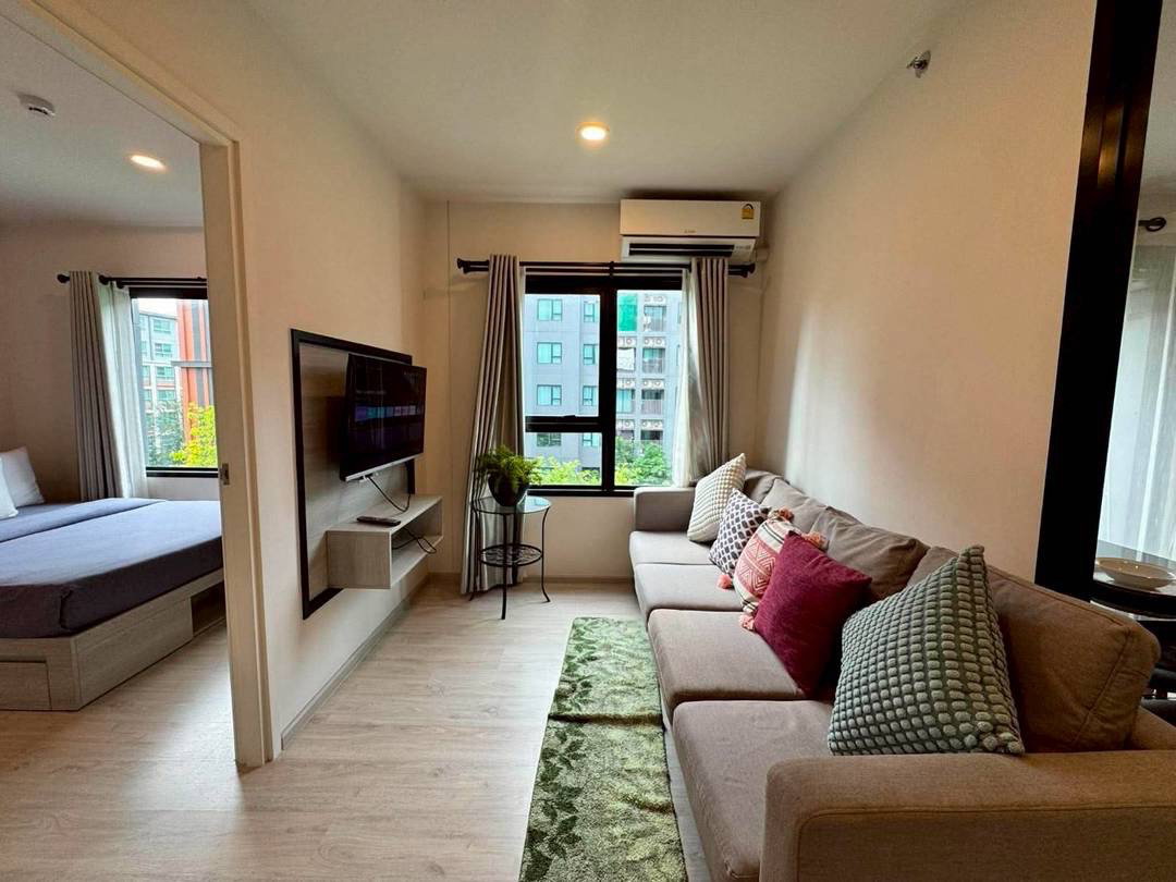 รูป ✅ให้เช่า escent ville วิวสระ ชั้น5 ,32ตรม 12,000บาท ☎️064-792-4426(เบญ) - รูปที่ 12/26