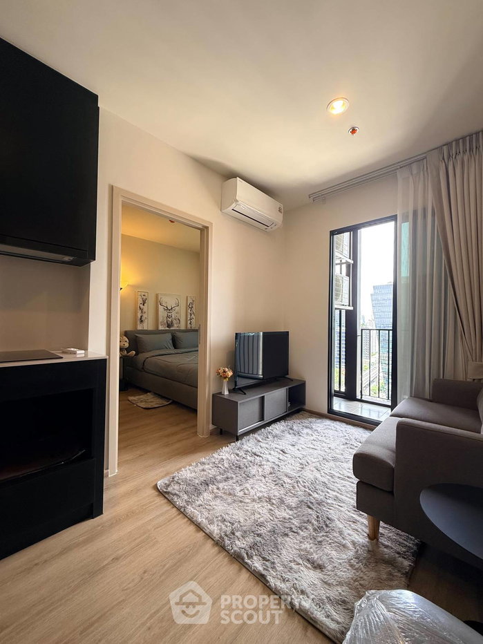 picture 1-BR Condo At Nue District R9, High-Floor 25th, 200m to MRT Phra Ram 9 (ID 2916758) - 1/10