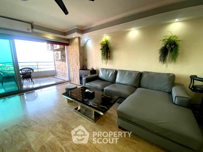 Condos for rent : 2-BR Condo at View Talay 3 close to Phratamnak (ID 2160363)