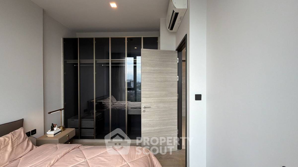 picture 1-BR Condo at The Crest Park Residences near MRT Phahon Yothin (ID 2926336) - 4/10